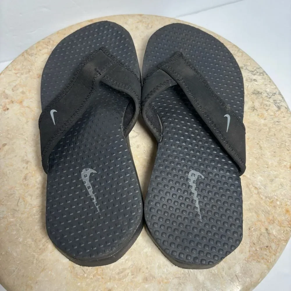 Nike Kids Celso Black‎ Sandals Flip Flops US 1Y UK 13.5 Slip Ons Classic
